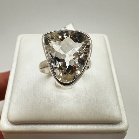 NWT 15x13mm faceted quartz ring in solid sterling silver! - Picture 9 of 10